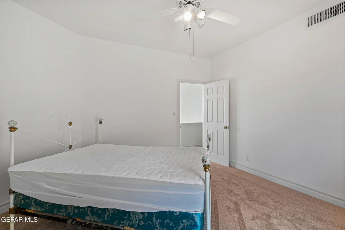 Photo of 5566 Buckley Drive