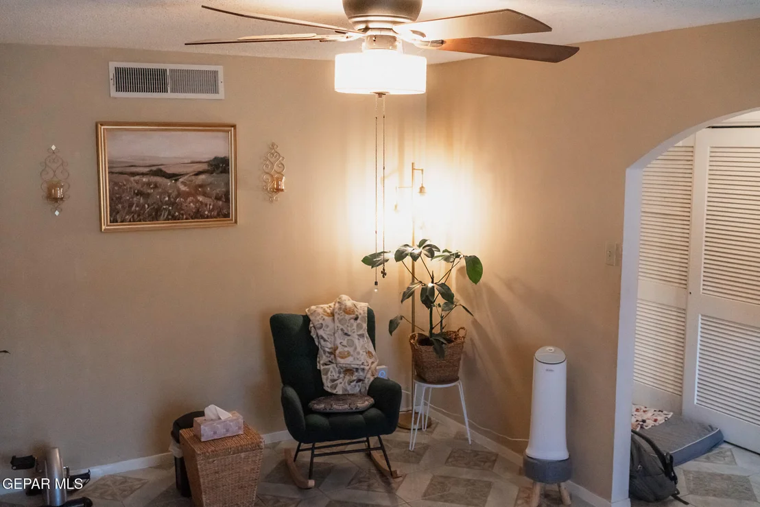 Photo of 8908 ECHO Street