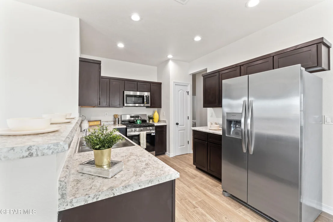 Photo of 309 Sand Gate Drive