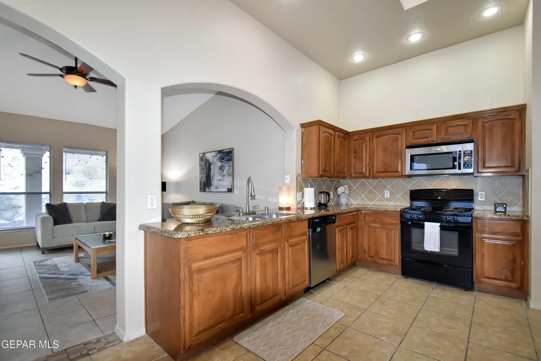 Photo of 6337 Franklin Gate Drive
