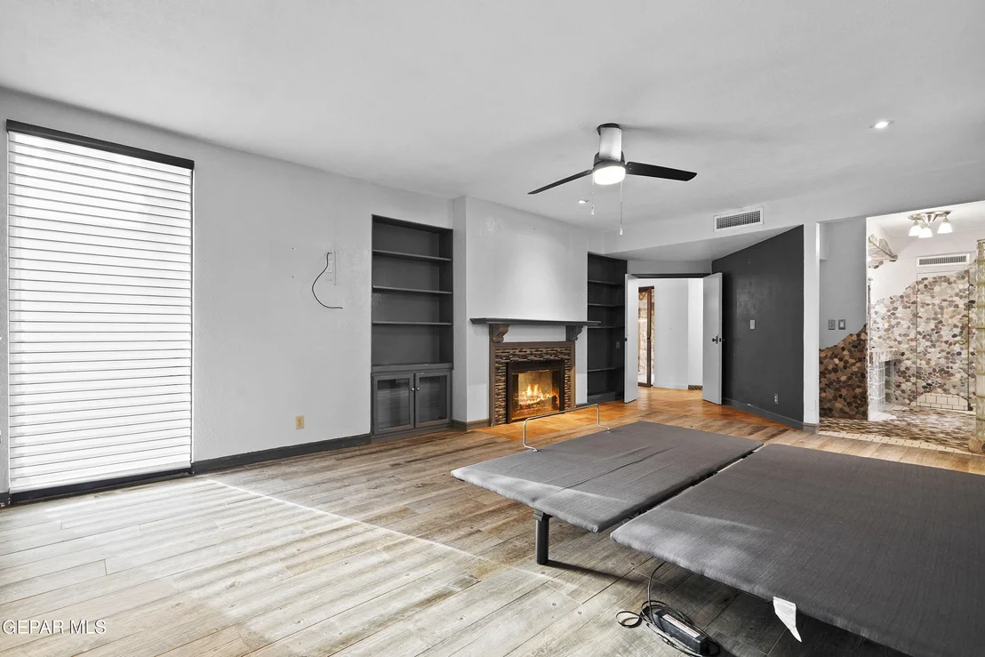 Photo of 200 W Sunset Road
