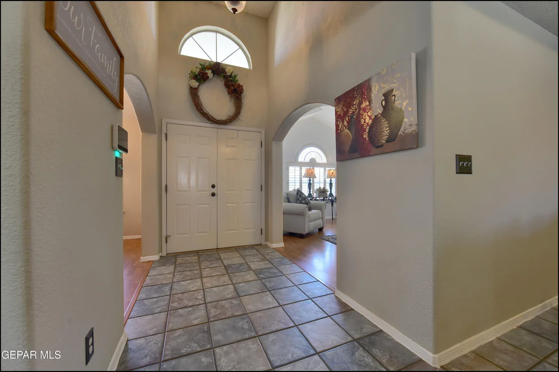 Photo of 6516 Isla del Rey Drive