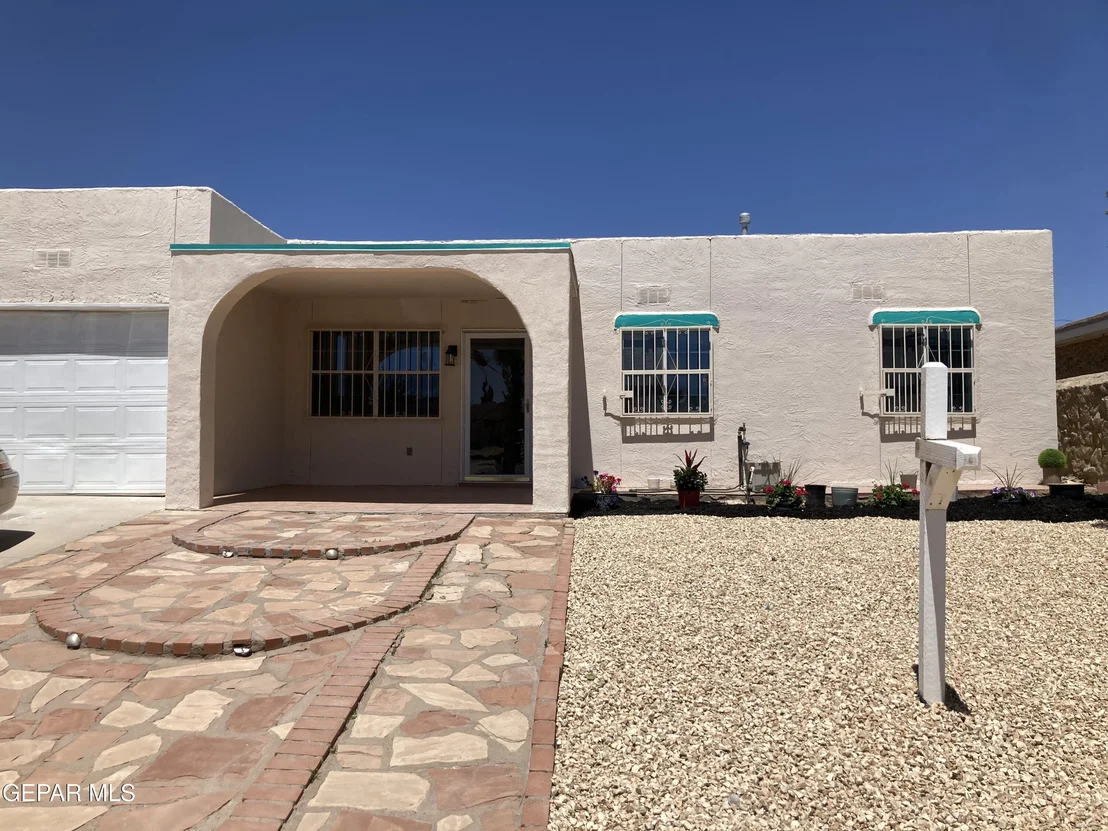 Photo of 11555 MEADOWBROOK Drive