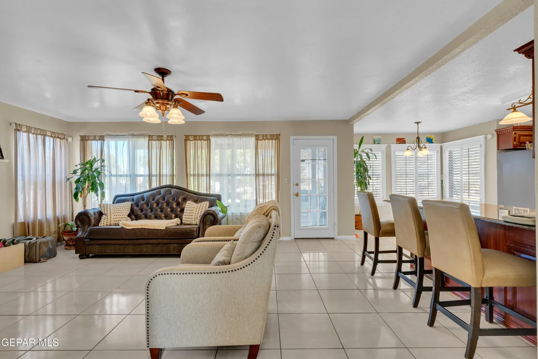 Photo of 1107 SUN RIDGE Drive
