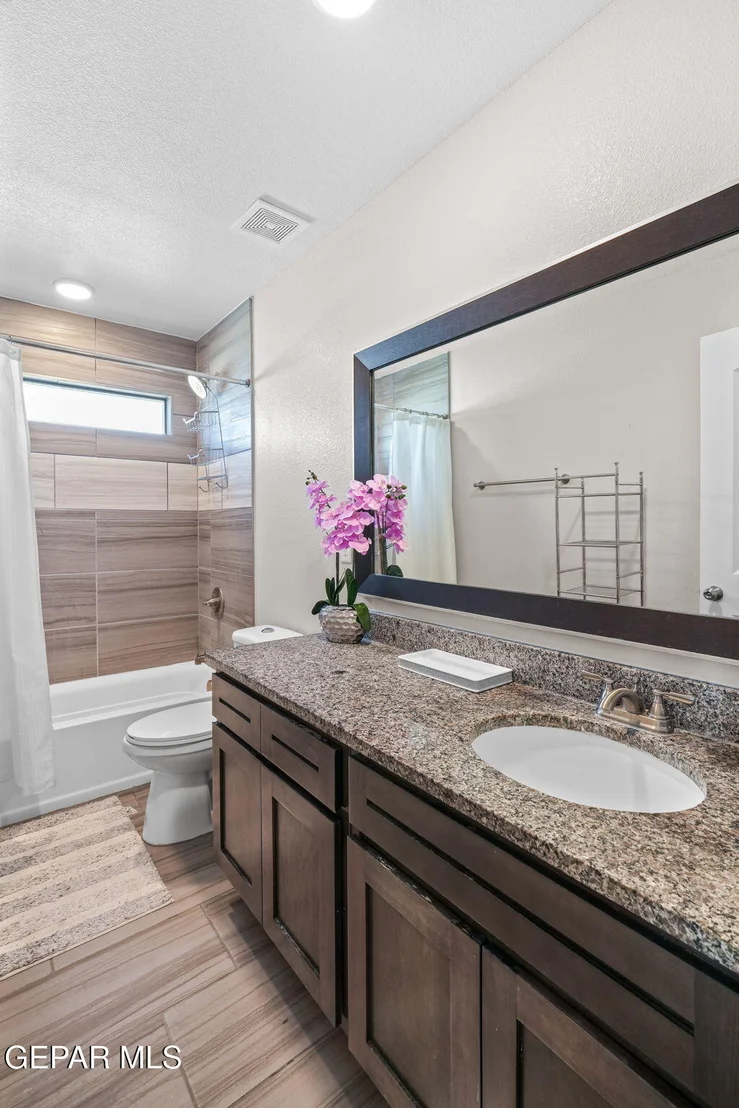 Photo of 14947 PEBBLE HILLS Boulevard