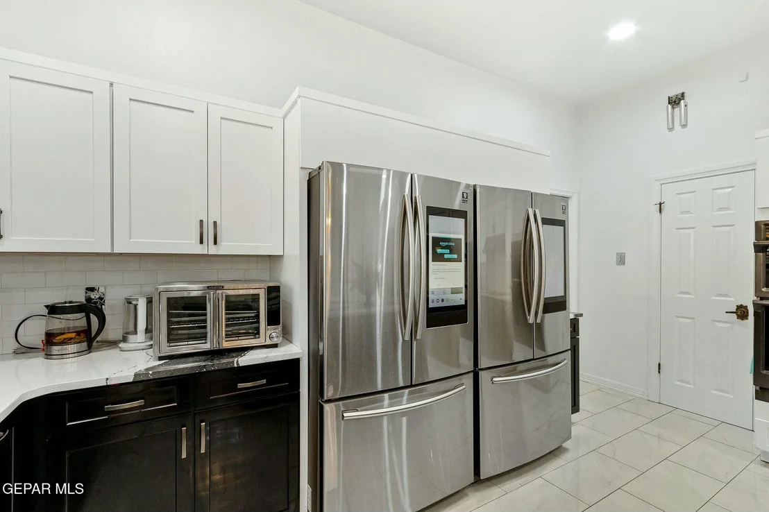 Photo of 6010 TORREY PINES Drive