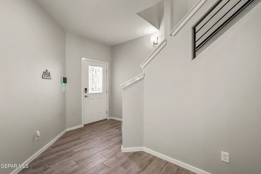 Photo of 13070 GRANTHAM Lane