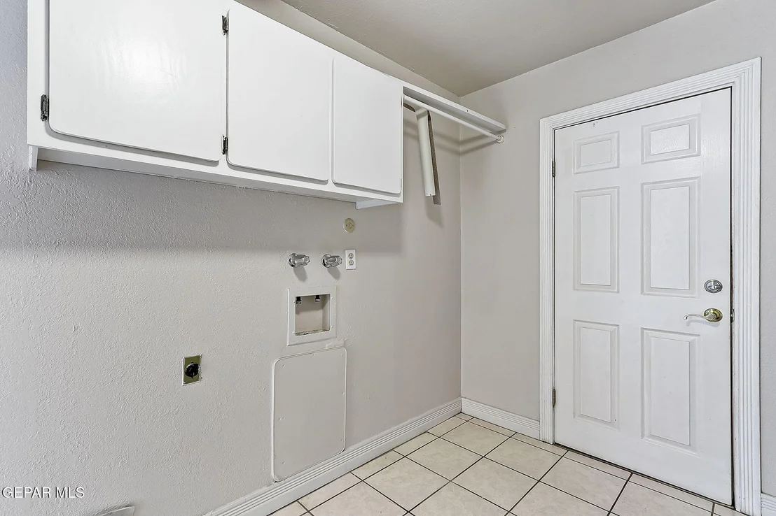 Photo of 2917 Brady Place