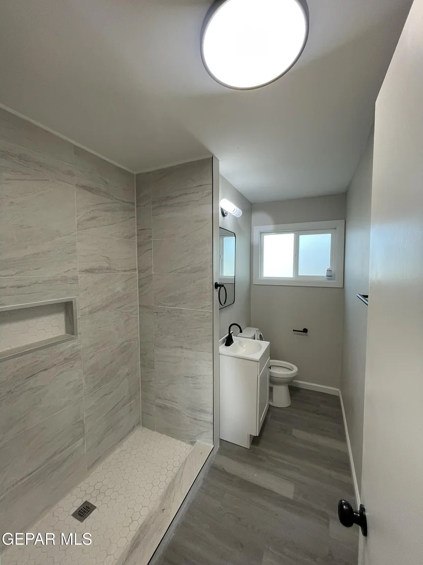 Photo of 8910 Strand Lane