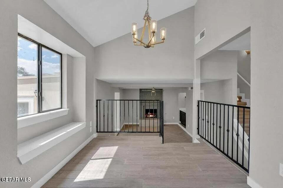 Photo of 1761 onizuka Drive