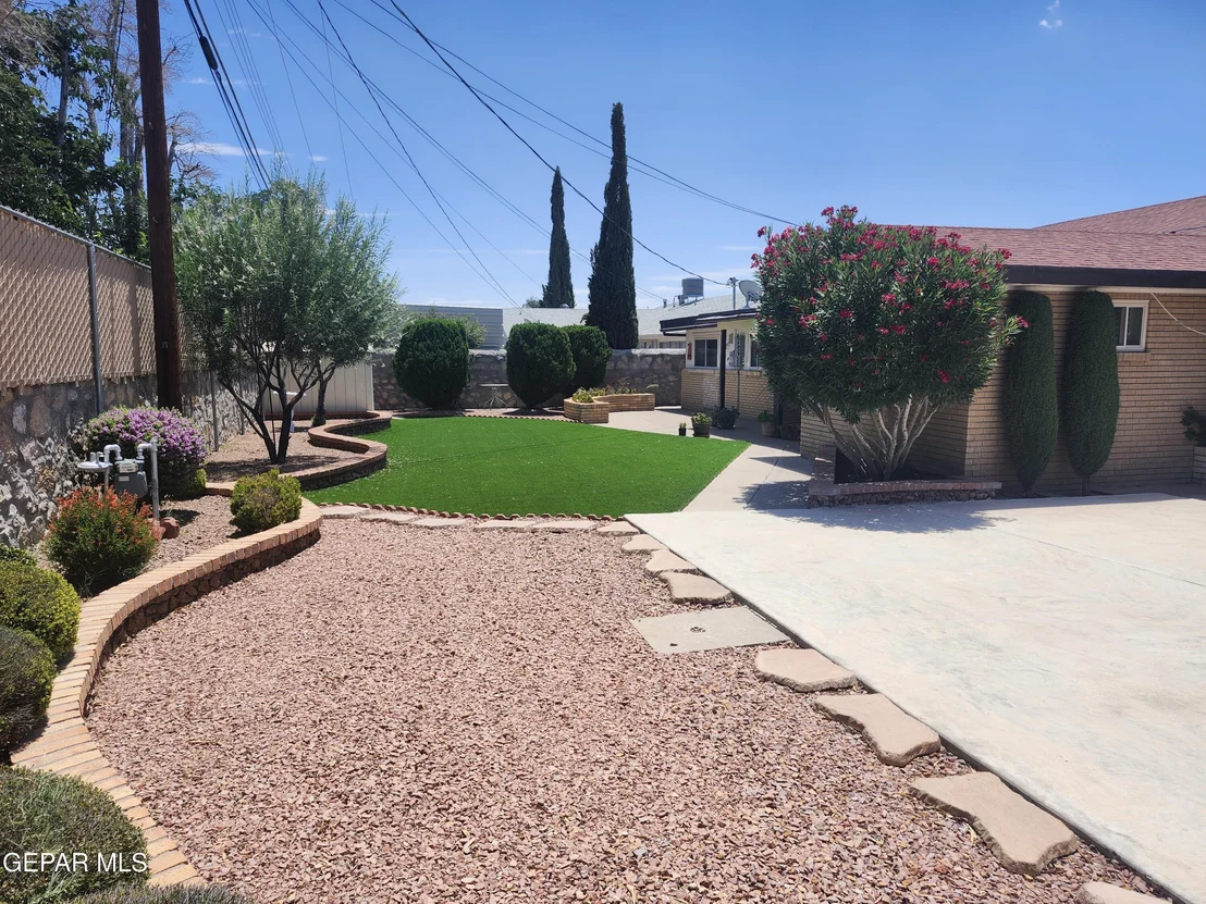 Photo of 9809 EUGENIA Court