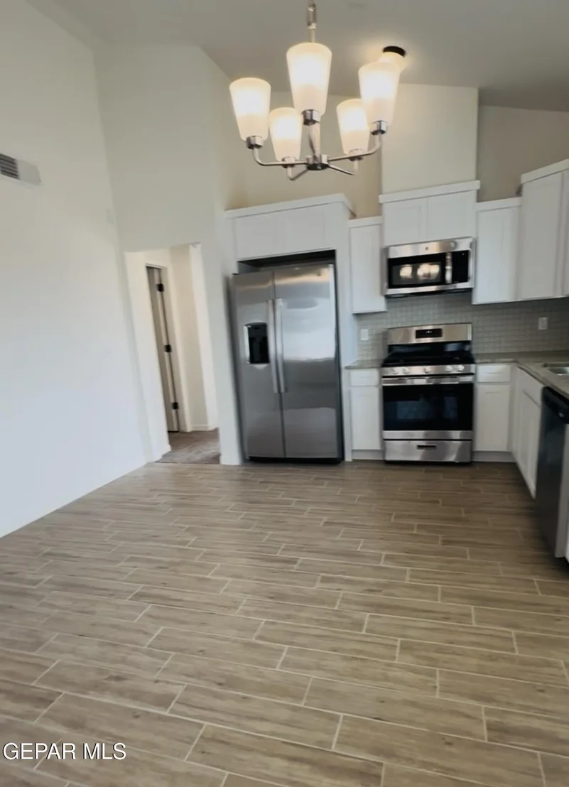 Photo of 14340 BILL LAZOR Parkway