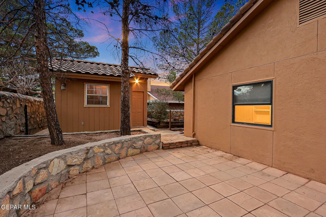 Photo of 11604 Cedar crest Drive