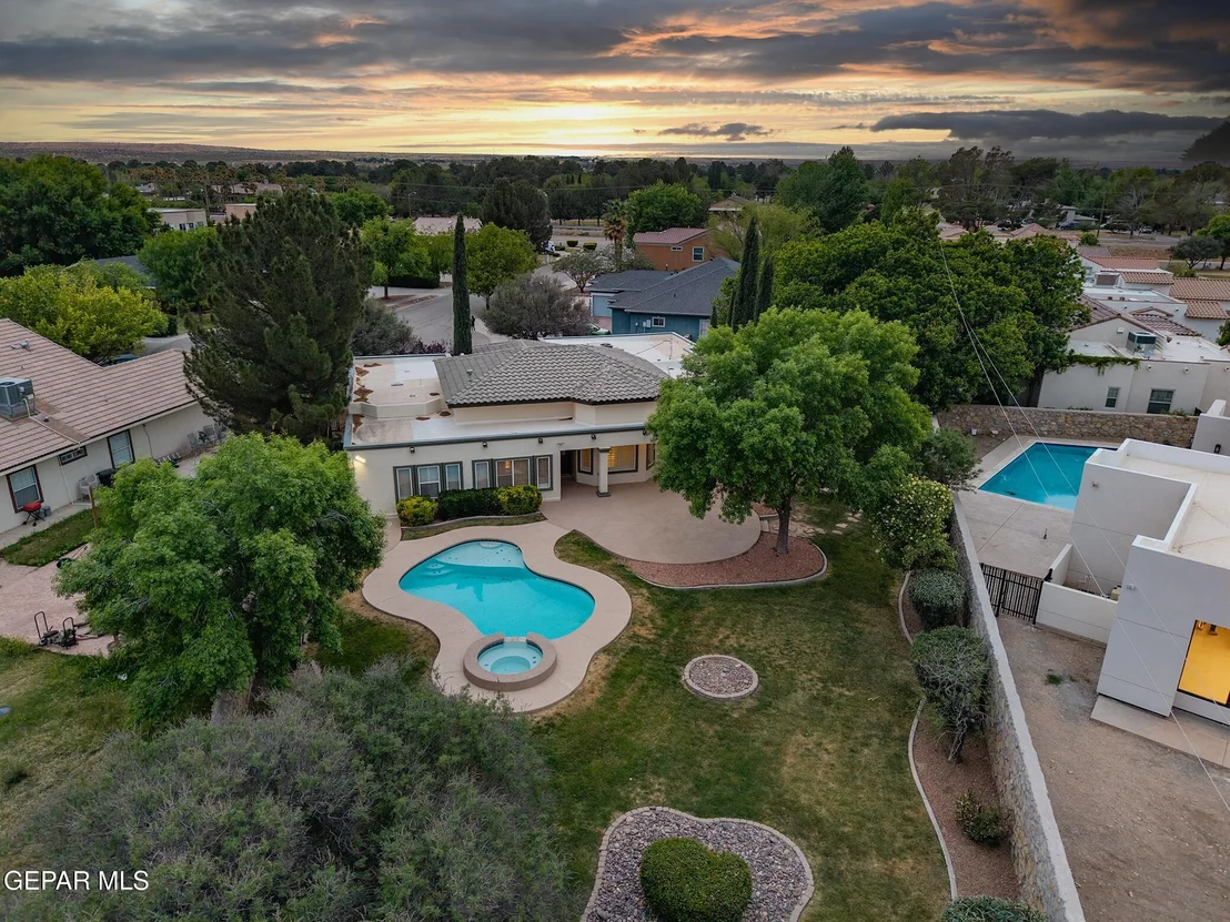 Photo of 651 Simon Court