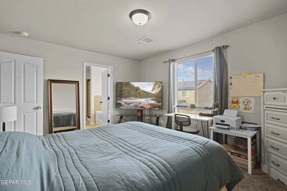 Photo of 13225 WELLINGTON