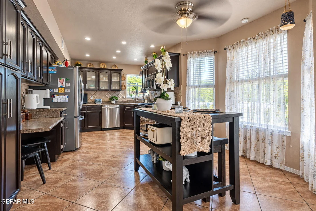 Photo of 12284 GOLDEN SUN Drive
