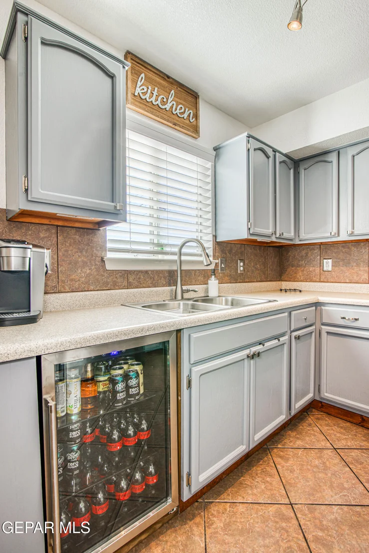 Photo of 6200 KENNETH CAPSHAW Place
