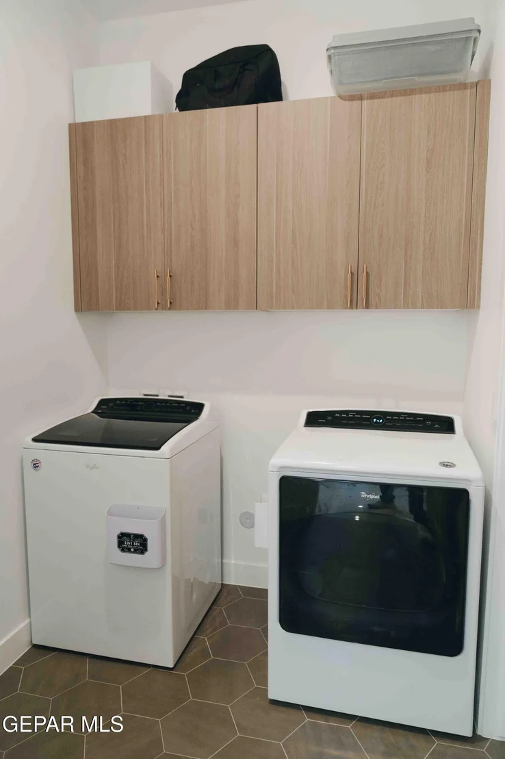Photo of 653 BIR Circle