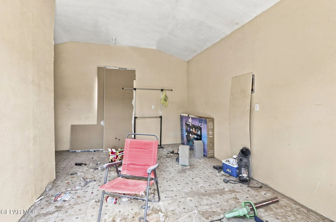 Photo of 8621 REMINGTON Drive