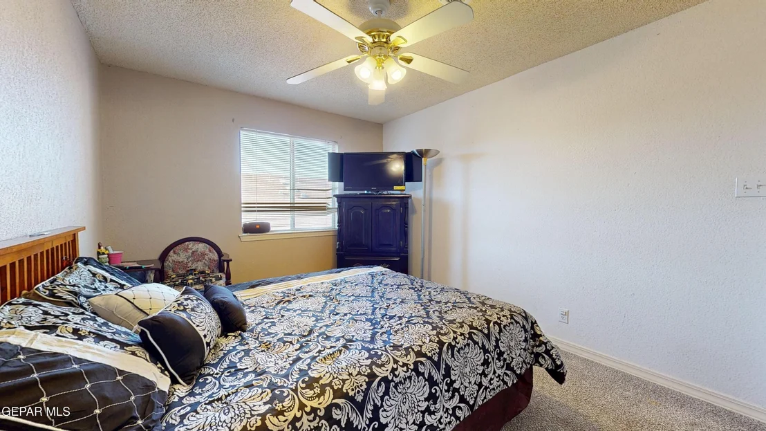 Photo of 1236 VIKKI CARR Lane