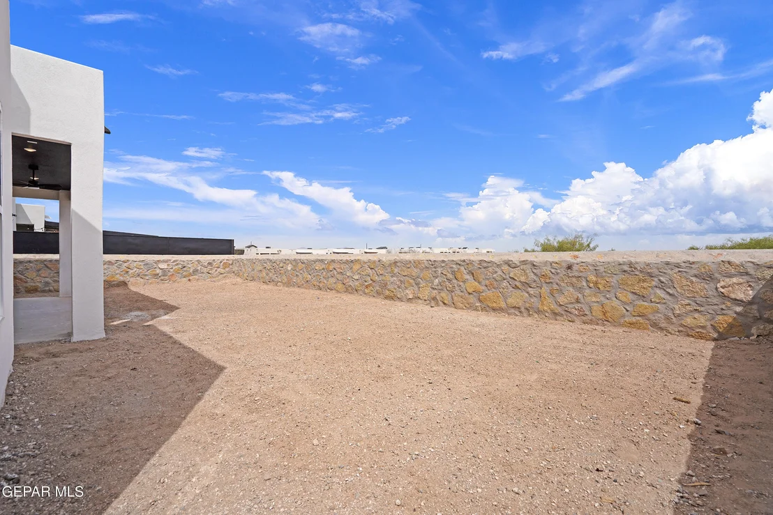 Photo of 12765 PERSISTENCE Avenue