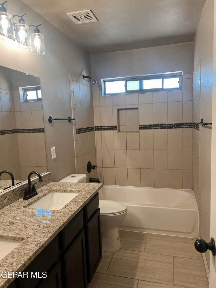Photo of 111 River Hondo Road