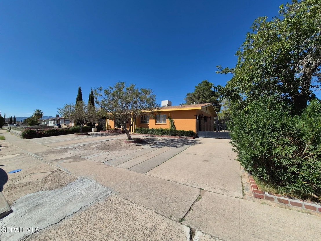 Photo of 7421 alpine Drive
