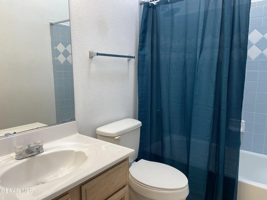 Photo of 1261 Vikki Carr Lane