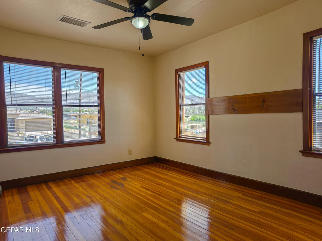 Photo of 4037 EMORY Road