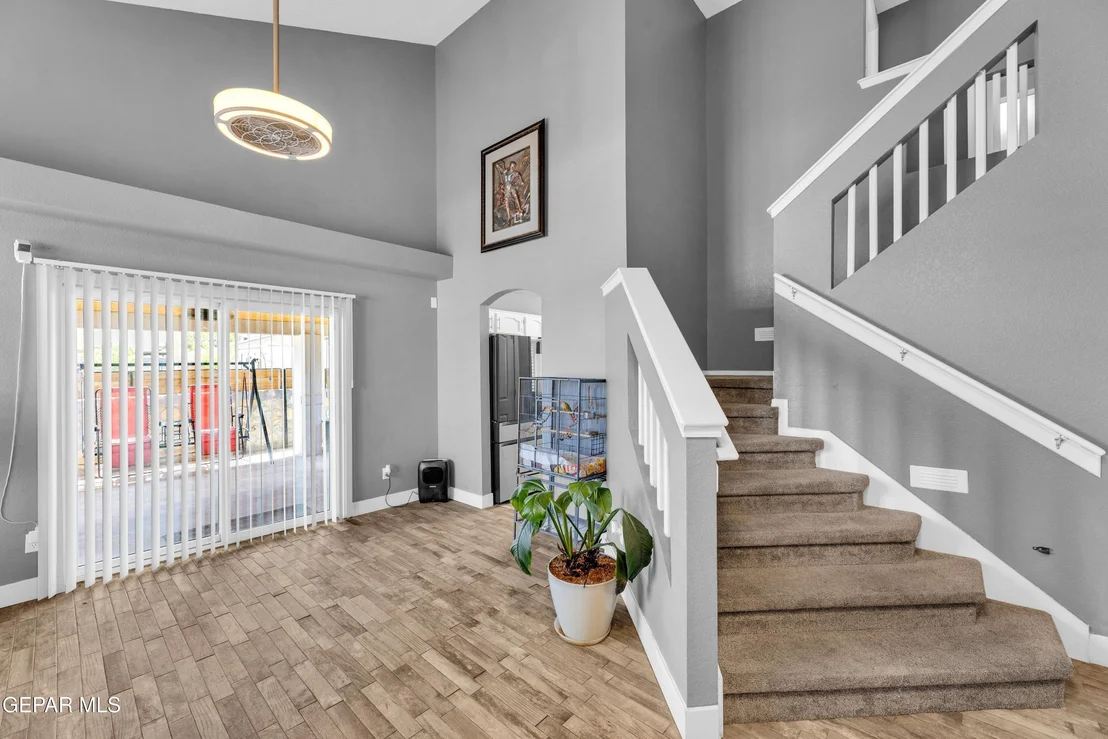 Photo of 427 Winter Spring Place