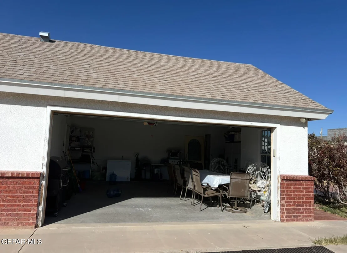 Photo of 225 PEYTON Road