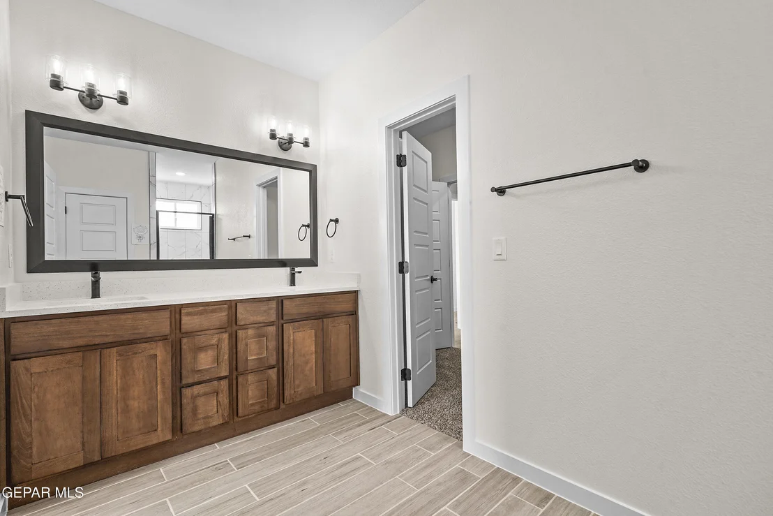Photo of 7553 Enchanted Point Drive