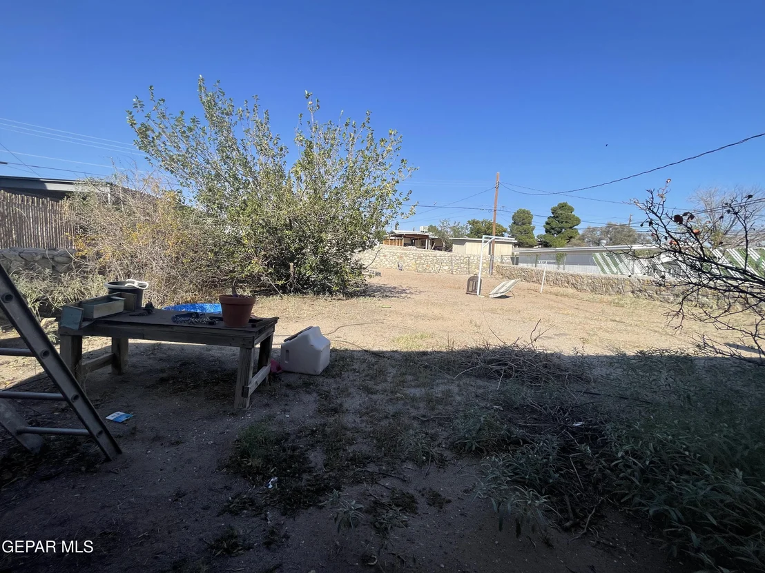 Photo of 7315 MOJAVE Drive
