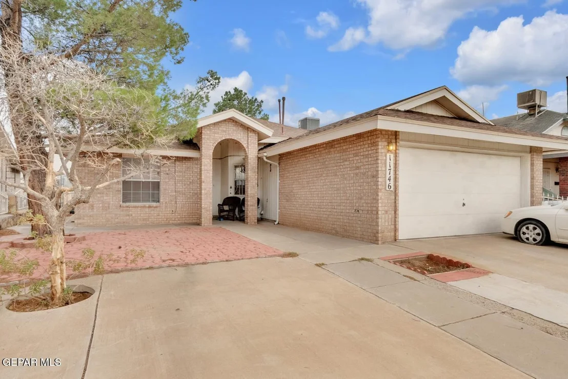 Photo of 11746 Stone Castle Drive