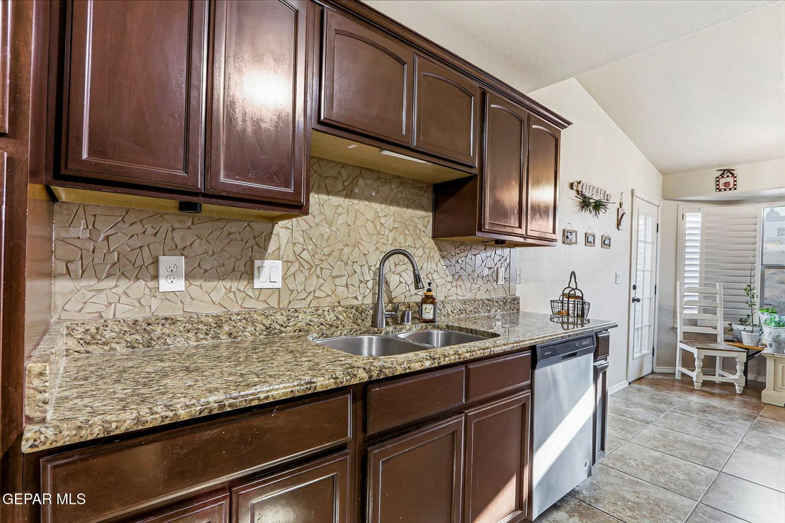 Photo of 14540 SMOKEY POINT Drive