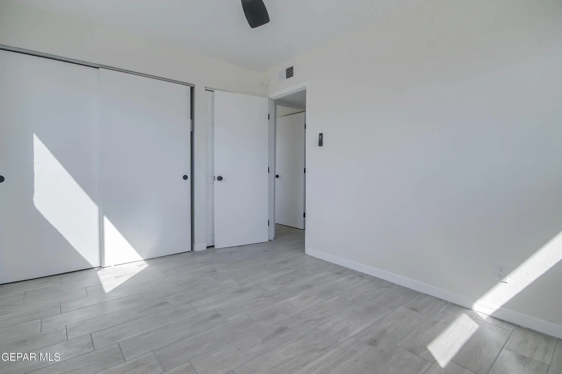 Photo of 812 SANTA BARBARA Drive