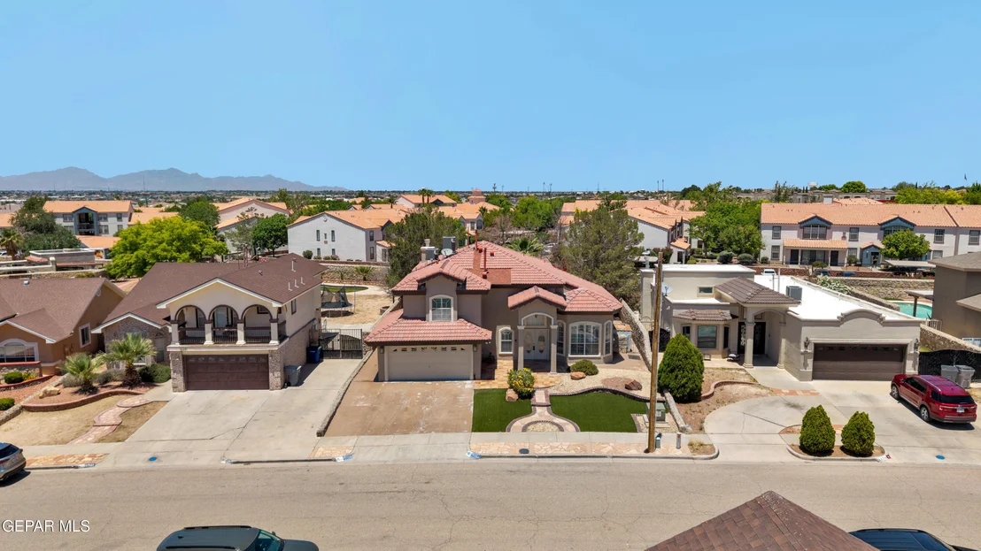 Photo of 12345 KIT CARSON Drive