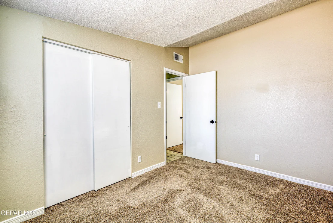 Photo of 4883 Maureen Circle