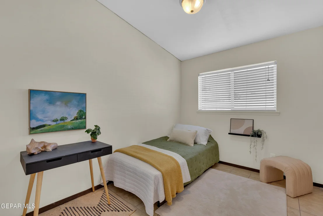 Photo of 11113 SHORELINE Drive