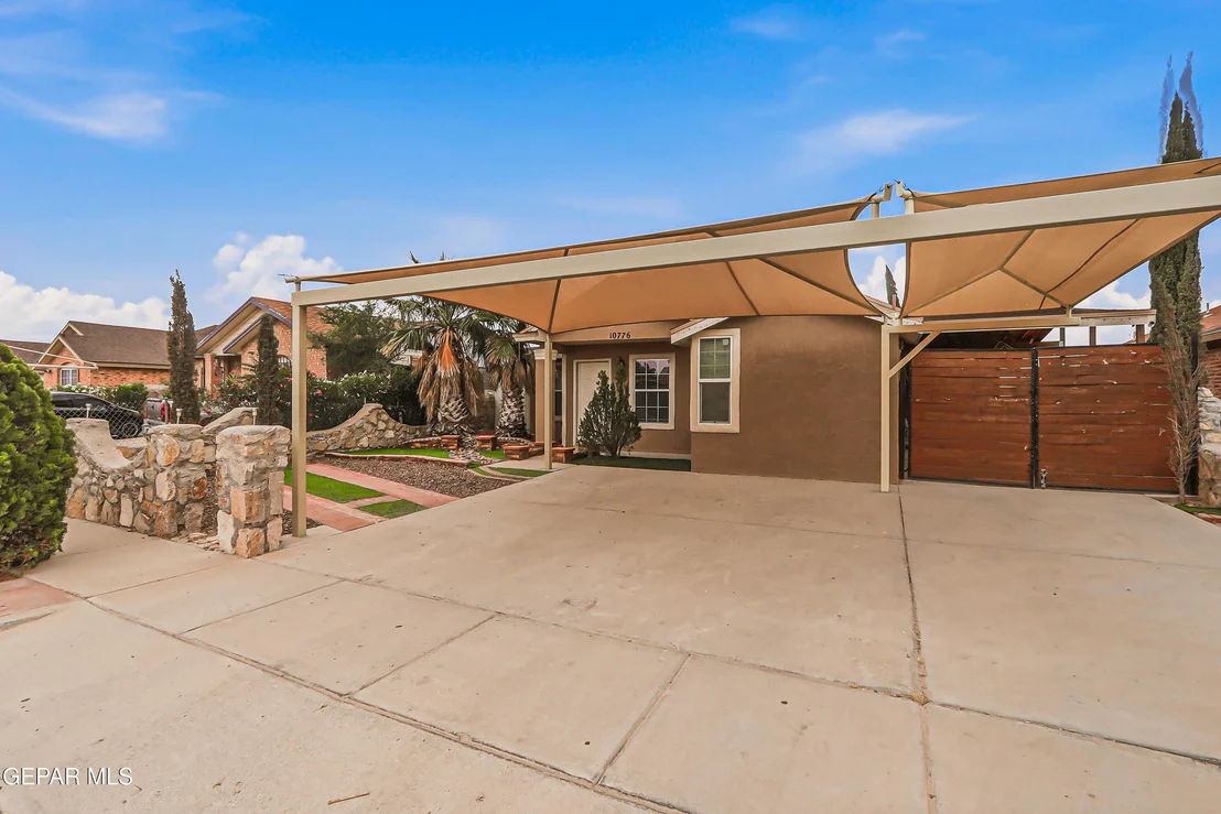 Photo of 10776 Spring Valley Circle