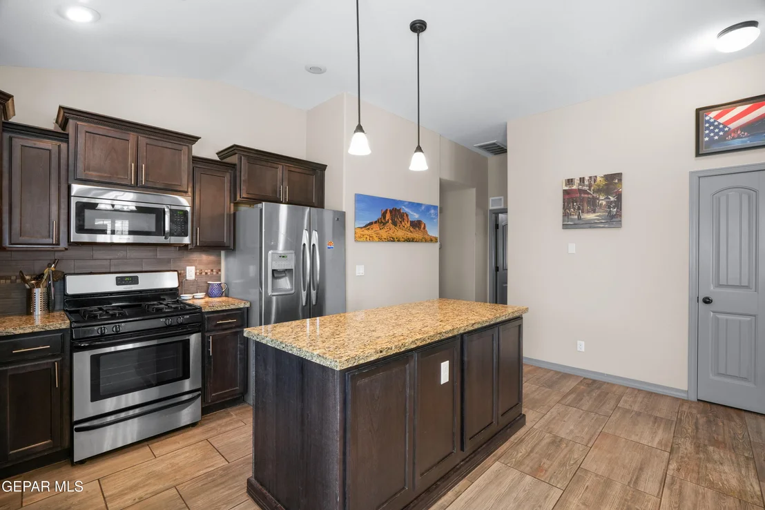 Photo of 13117 LOST WILLOW