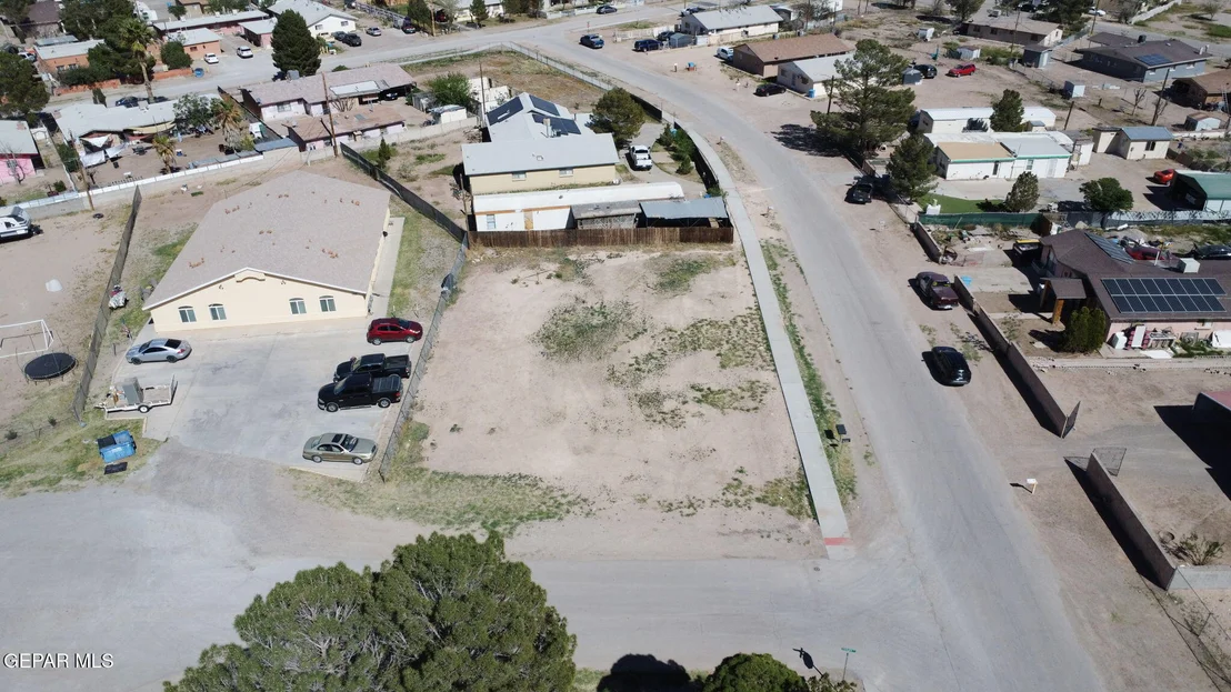 Photo of 665 Sudan Drive
