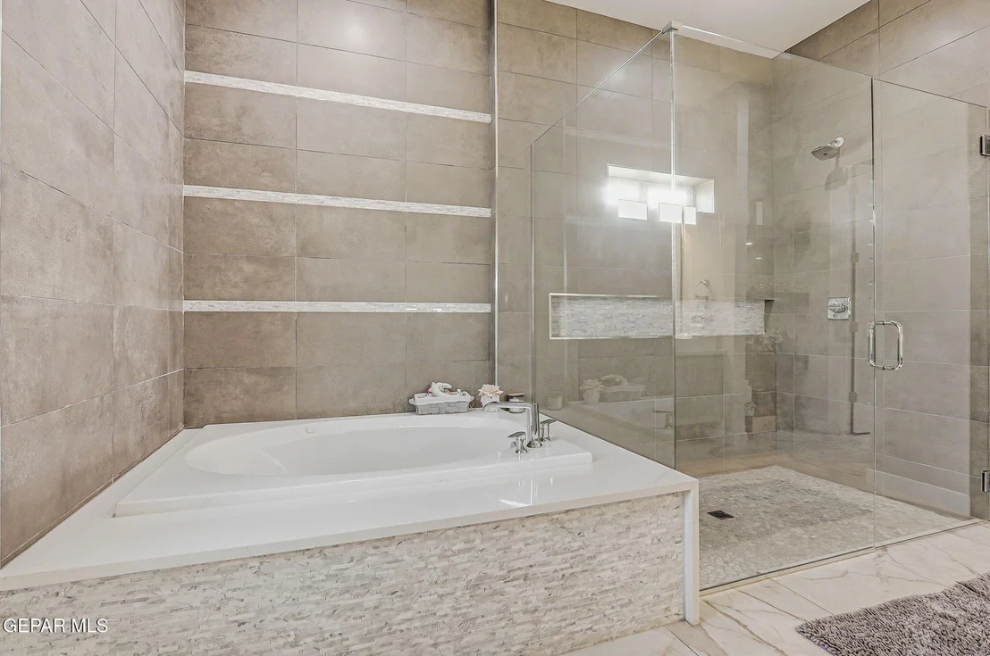 Photo of 5814 JUNIPER CREEK Creek