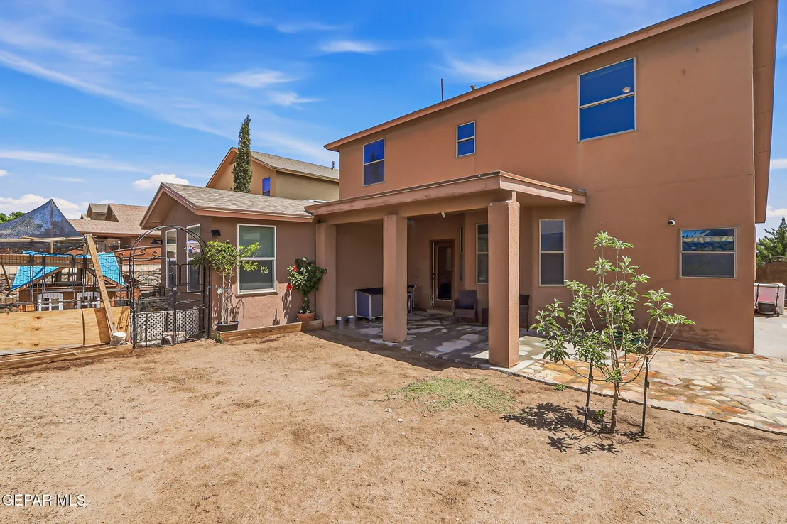 Photo of 331 EMERALD WOODS Street