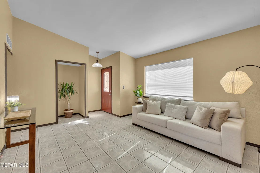 Photo of 11113 SHORELINE Drive