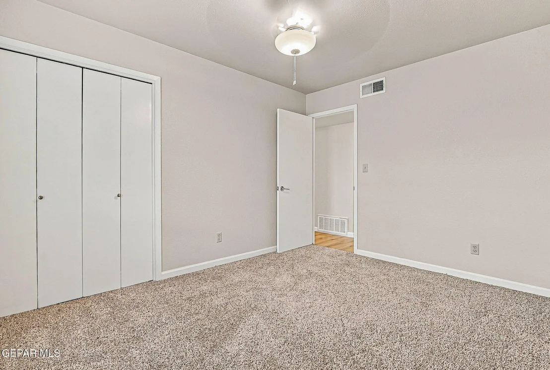 Photo of 220 SERRANIA Drive