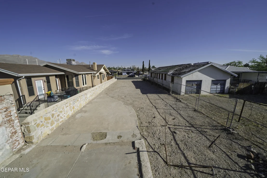 Photo of 3812 TROWBRIDGE Drive