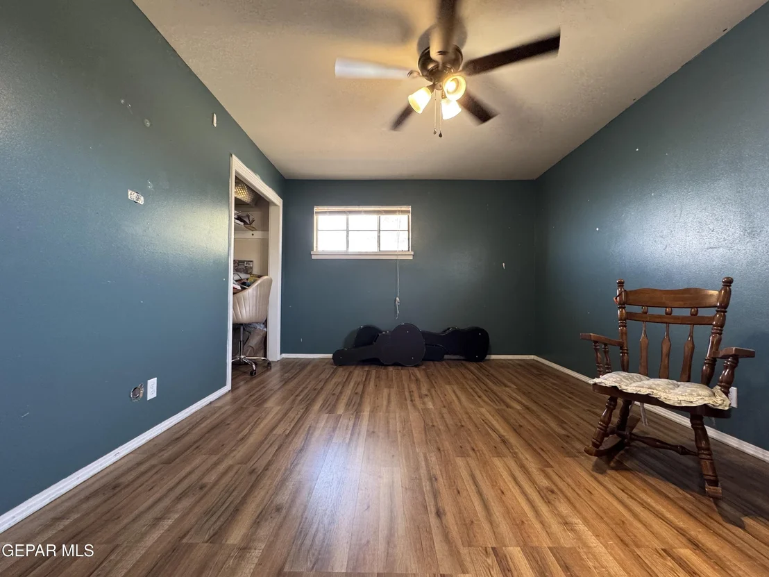 Photo of 3614 TITANIC Avenue