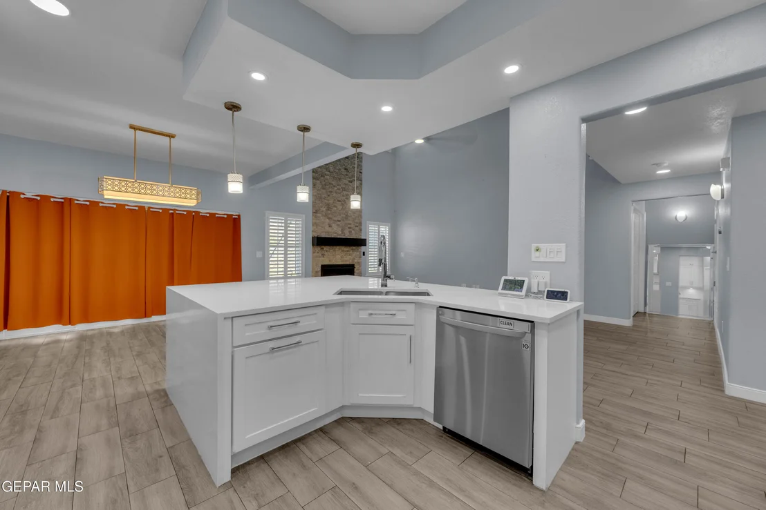 Photo of 13401 EMERALD TIDE Way