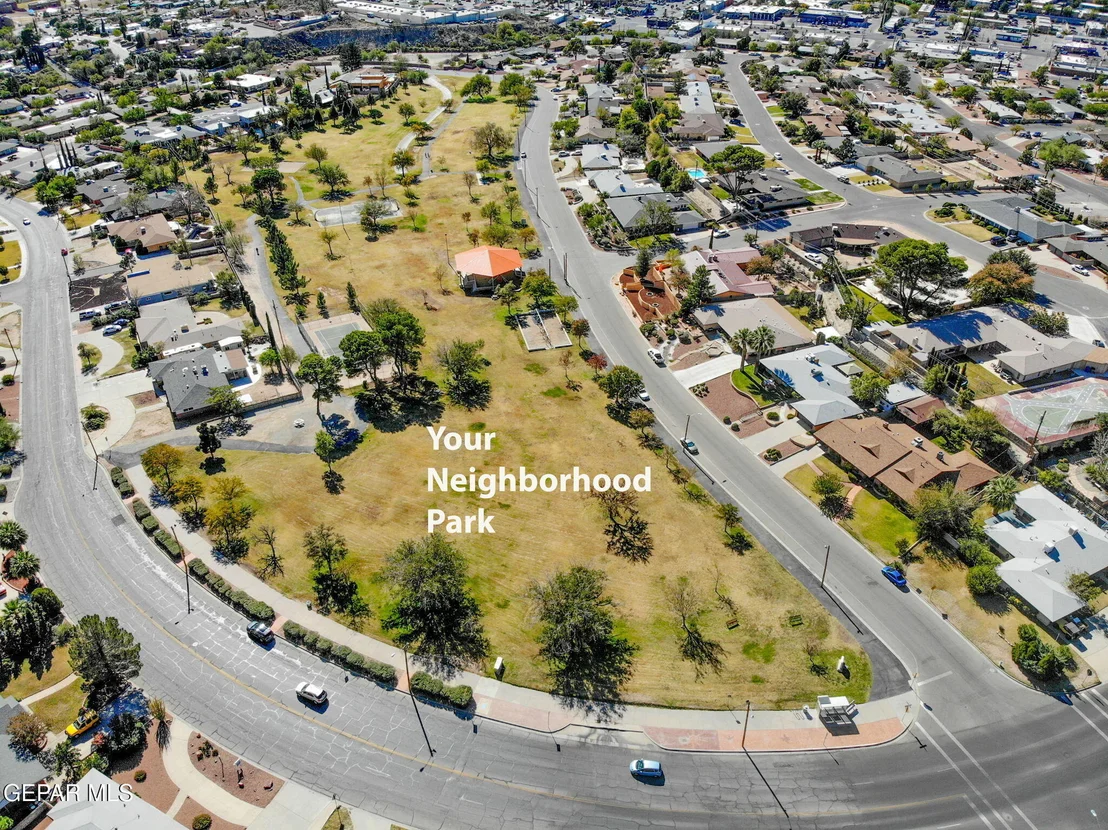 Photo of 4209 NORFOLK Lane